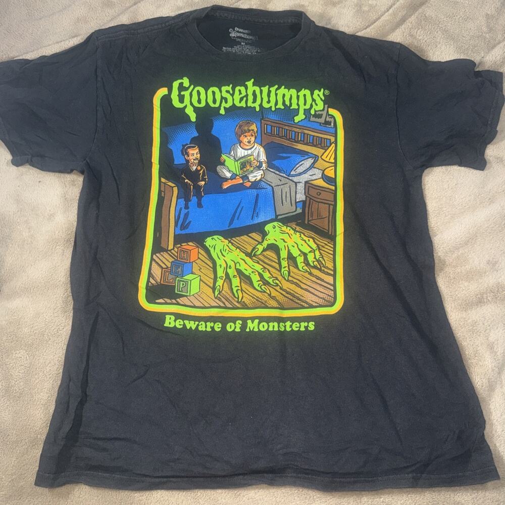 Goosebumps Black T-Shirt Medium R.L. Stine Horror Beware Of Monsters Slappy